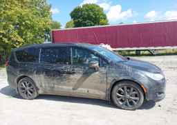 2019 CHRYSLER PACIFICA TOURING-L