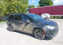 2019 CHRYSLER PACIFICA TOURING-L