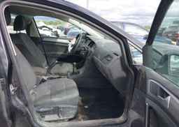 2015 VOLKSWAGEN GOLF 2.0 TDI COMFORTLINE