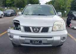 2006 NISSAN X-TRAIL SE