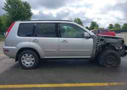 2006 NISSAN X-TRAIL SE