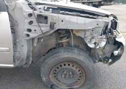 2006 NISSAN X-TRAIL SE