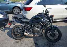 2017 YAMAHA fz07