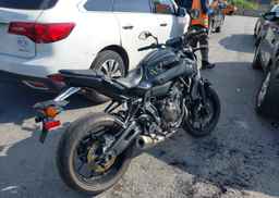 2017 YAMAHA fz07