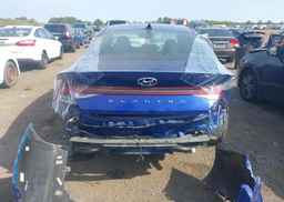 2021 HYUNDAI ELANTRA PREFERRED IVT WITH SUN AND TECH PACKAGE