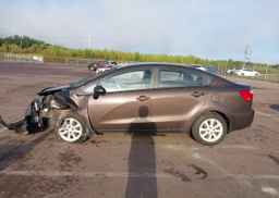 2015 KIA RIO EX