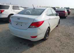2012 HYUNDAI ACCENT GL