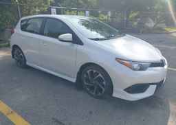 2017 TOYOTA COROLLA iM