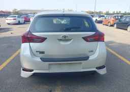 2017 TOYOTA COROLLA iM