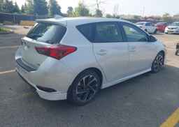2017 TOYOTA COROLLA iM