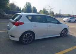 2017 TOYOTA COROLLA iM