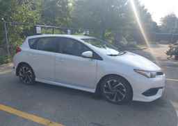 2017 TOYOTA COROLLA iM