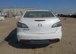 2011 MAZDA MAZDA3 GS