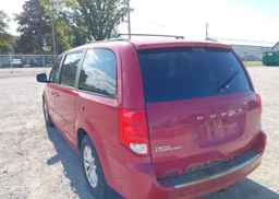 2013 DODGE GRAND CARAVAN SE
