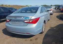 2011 HYUNDAI SONATA GLS