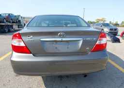 2002 TOYOTA CAMRY