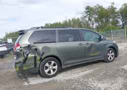 2014 TOYOTA SIENNA LE 8 PASSENGER