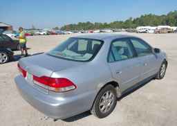 2002 HONDA ACCORD SE