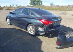 2014 HYUNDAI SONATA GL