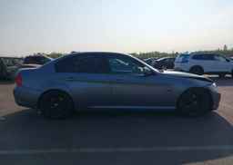 2011 BMW 3 SERIES