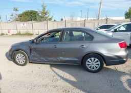 2013 VOLKSWAGEN JETTA