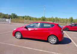 2013 HYUNDAI ACCENT GL