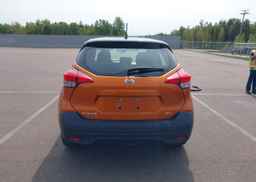 2020 NISSAN KICKS SV