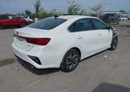 2021 KIA FORTE EX