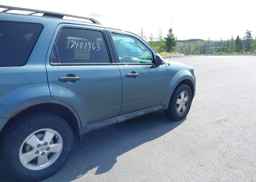 2010 FORD ESCAPE XLT AUTOMATIC