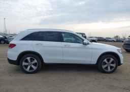 2021 MERCEDES-BENZ GLC 300 4MATIC