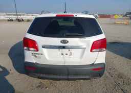 2011 KIA SORENTO LX