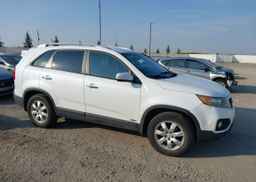 2011 KIA SORENTO LX