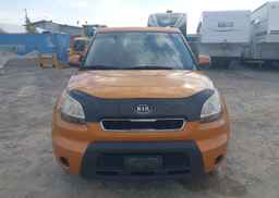 2010 KIA SOUL +