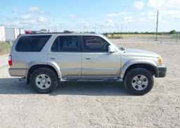2001 TOYOTA 4RUNNER LIMITED