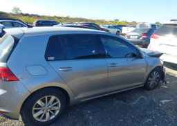 2015 VOLKSWAGEN GOLF