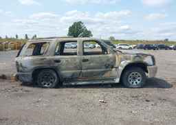 2005 CADILLAC ESCALADE