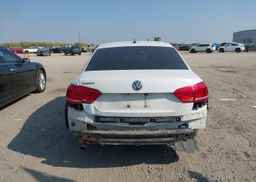 2012 VOLKSWAGEN PASSAT S