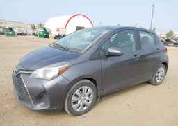 2015 TOYOTA YARIS LE