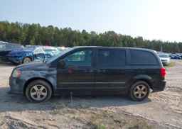 2011 DODGE GRAND CARAVAN EXPRESS