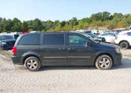 2011 DODGE GRAND CARAVAN EXPRESS