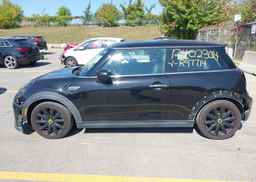 2022 MINI COOPER SE