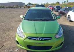 2013 HYUNDAI ACCENT GL