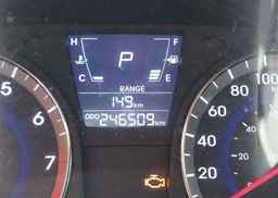 2012 HYUNDAI ACCENT GL