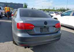 2013 VOLKSWAGEN JETTA 2.5L COMFORTLINE