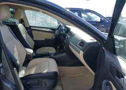 2013 VOLKSWAGEN JETTA 2.5L COMFORTLINE
