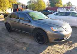 2013 CHRYSLER 200 LX