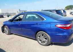 2015 TOYOTA CAMRY HYBRID SE