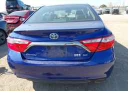 2015 TOYOTA CAMRY HYBRID SE