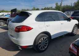 2013 PORSCHE CAYENNE