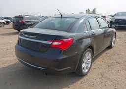 2013 CHRYSLER 200 TOURING